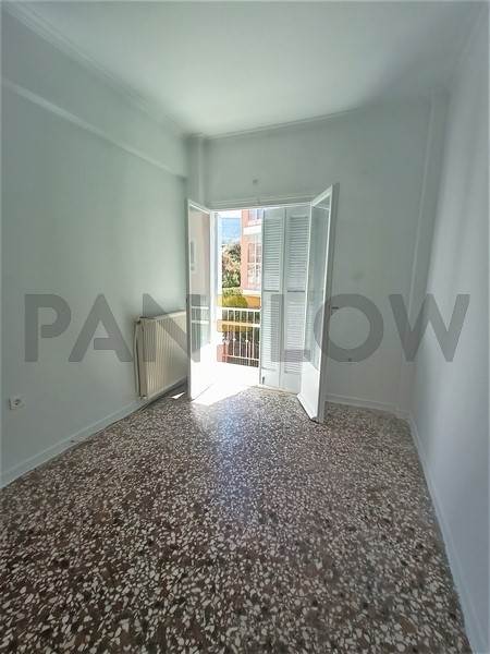 (For Sale) Residential Apartment || Athens Center/Vyronas - 71 Sq.m, 2 Bedrooms, 120.000€ 